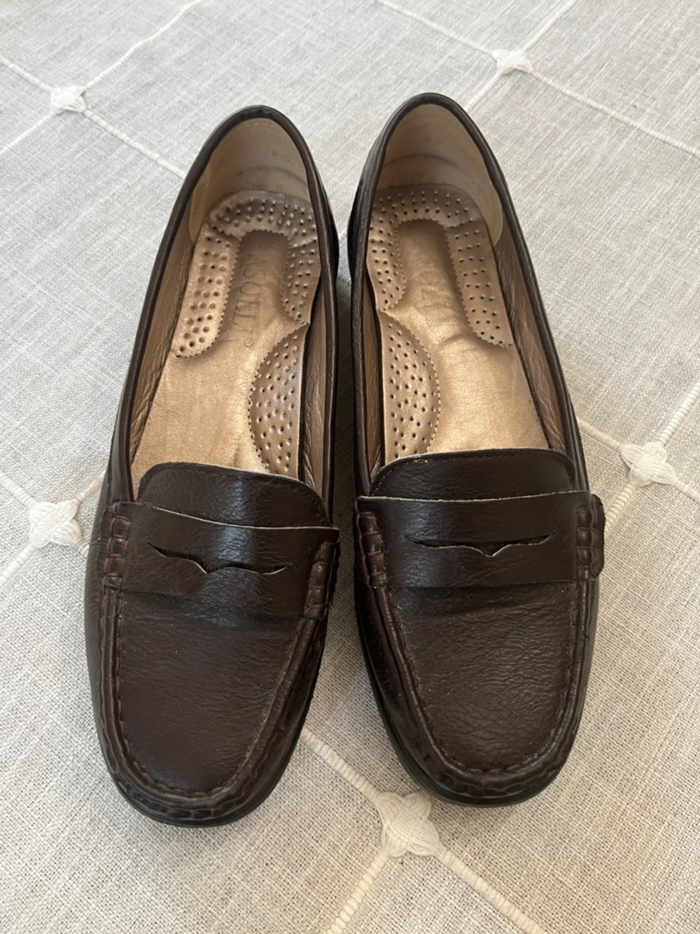 WOMENS RASOLLI Brown Leather Penny Loafers - Classic Slip-On Dress Shoes